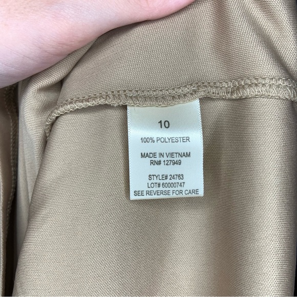 Emma & Michele Neutral Cream Cut Out Crochet Drapey Sleeves Mini Dress Like New - Picture 10 of 10